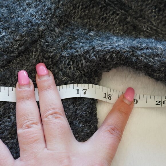 Free People Gray Knit Chunky Sweater Dress Size M‎ Boho Wool Cable Knit - Picture 6 of 10